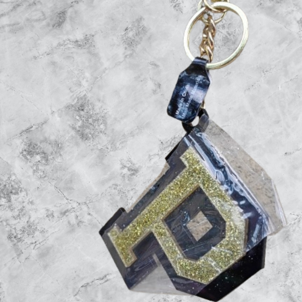💙 3 For $12 NWT Gold Glitter Letter 'P' Keychain